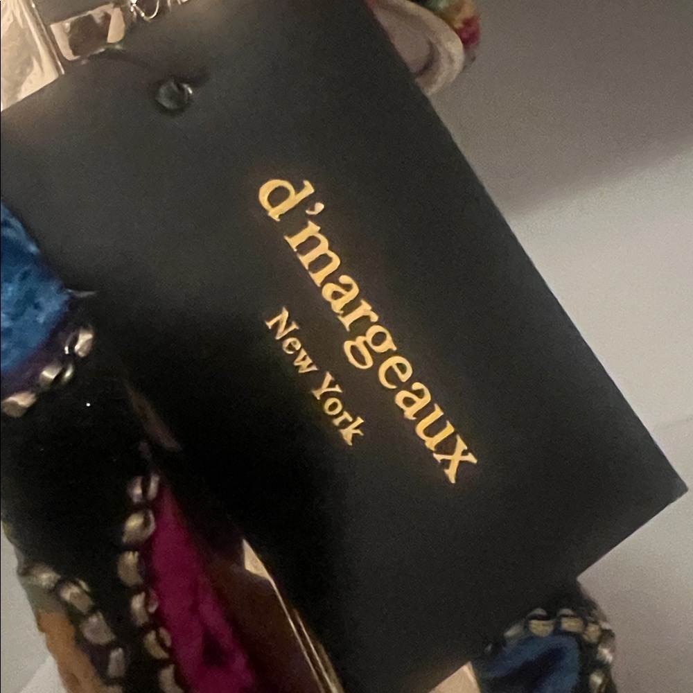 Embroidered Multicolor Handbag - Picture 2 of 5